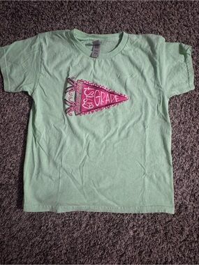 Gildan Mint Green Short Sleeve Tee with Pink Pennant Graphic